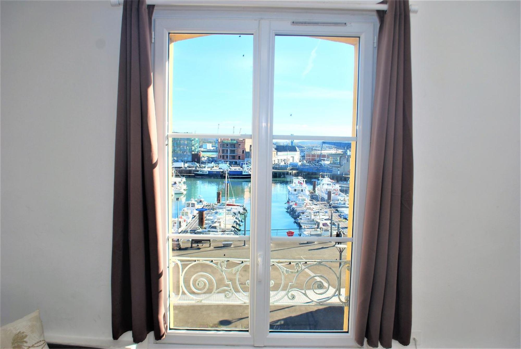Duplex Avec Vue Sur Le Port De Plaisance Lejlighed Dieppe Eksteriør billede